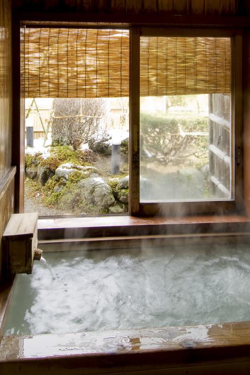 Ekinariya Ryokan Kuszacu Kültér fotó