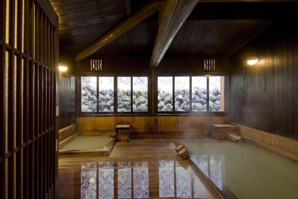 Ekinariya Ryokan Kuszacu Kültér fotó